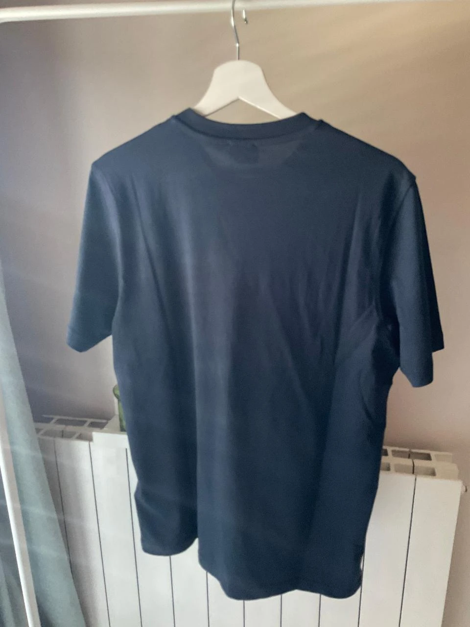 T-shirt Diesel azul-marinho com logo vermelho verão chique casual – Tamanho P – Novo – photo 4
